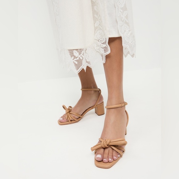 Loeffler Randall Mikel Tan Knotted Bow Block Heel Sandals shoes Sand nude 8.5 - Picture 3 of 7